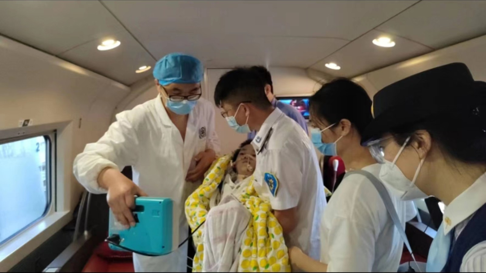 合山市专业高铁转运